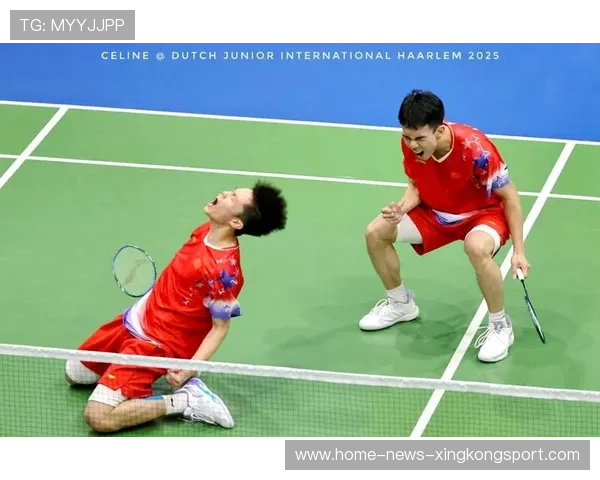 羽毛球混双世界冠军默契传球锁定胜利