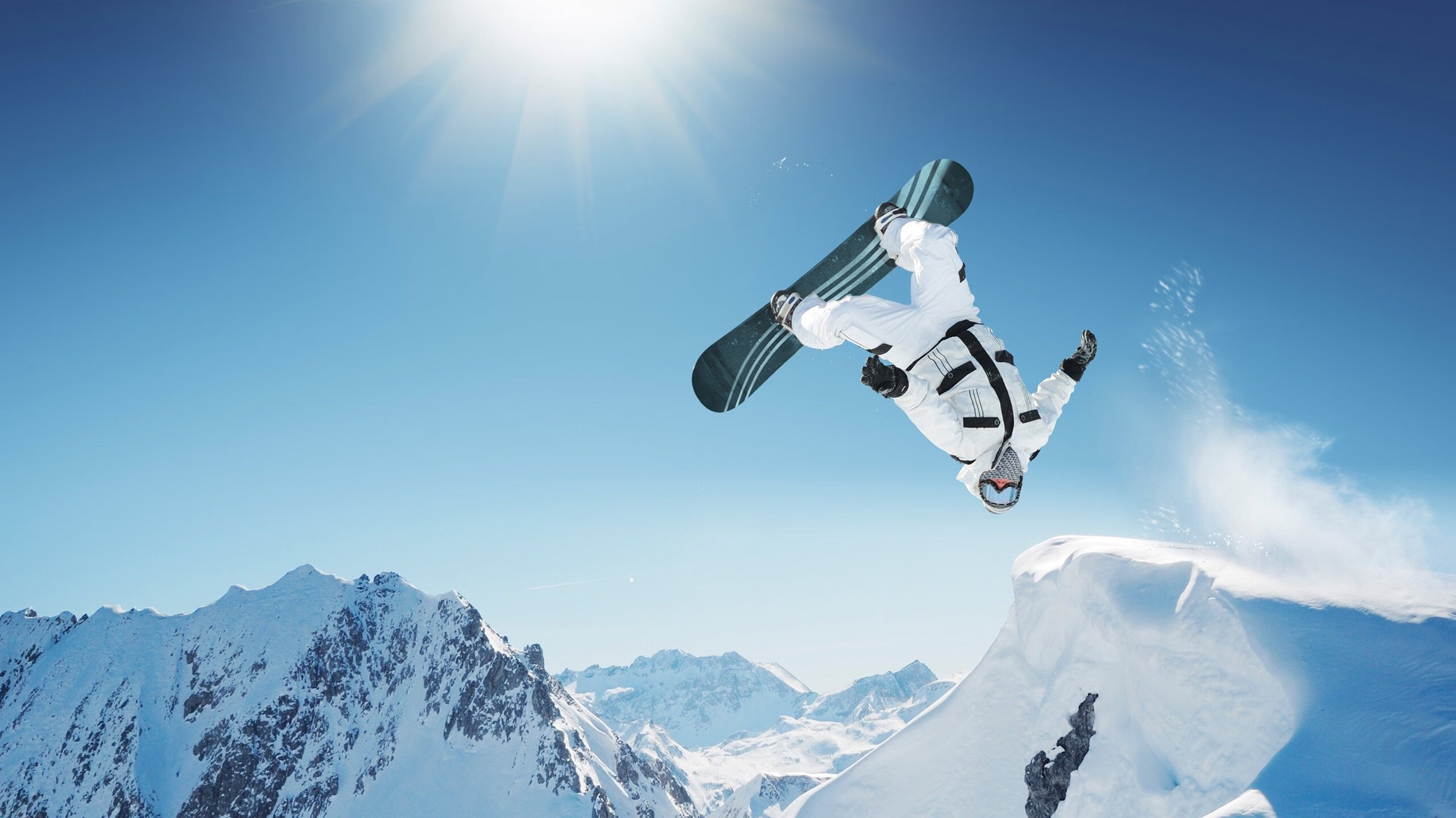 网球选手积极备战下一场比赛